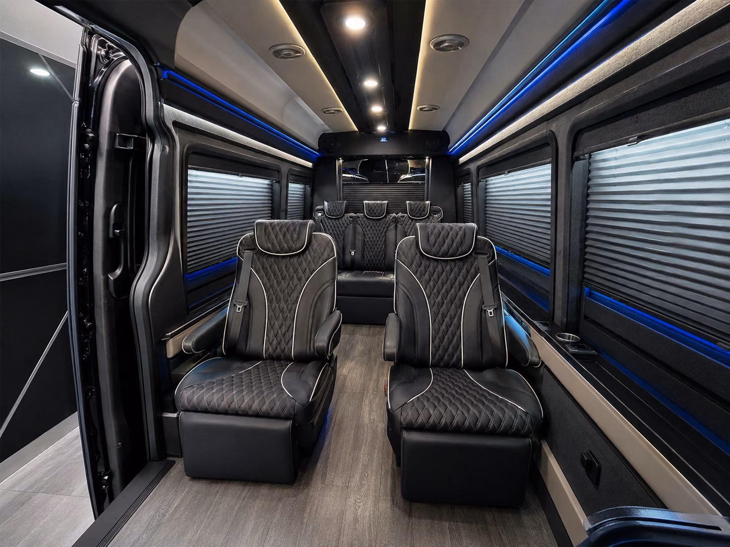 cruise transfer shuttles to portmiami and port everglades